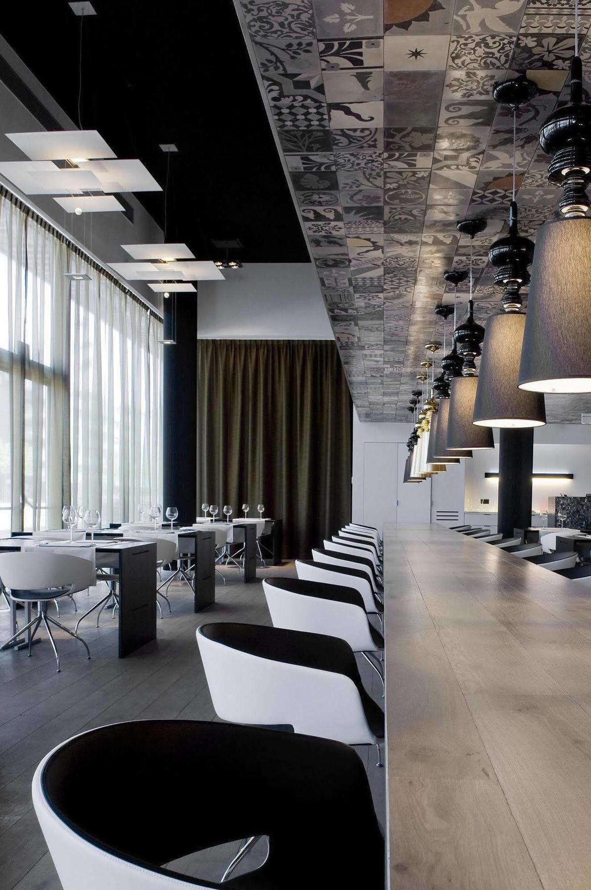 Carbon Hotel Genk Exterior foto